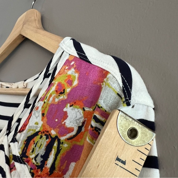 Soft Surroundings Striped Floral Blouse Classic Nautical Coastal Large *Hole - Picture 4 of 14